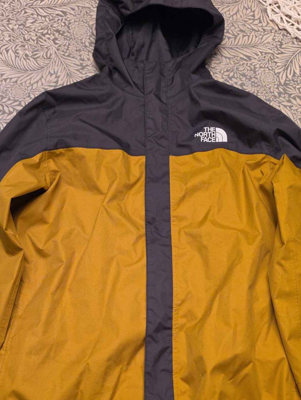 Boy's The North Face Colorblock Hooded Raincoat in Mustard and Black